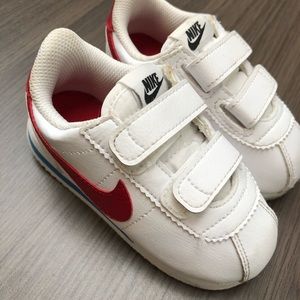 Nike Classic Cortez Basic Leather Sneakers -Child